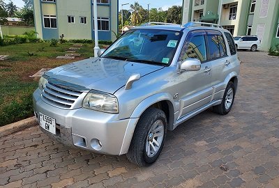 Suzuki Grand Vitara $35/day Zanzibar